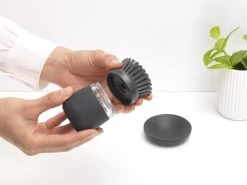 Brabantia Sink Side Afwasborstel - Met Zeepdispenser- Dark Grey -Leven Producten Winkel 1200x900 30