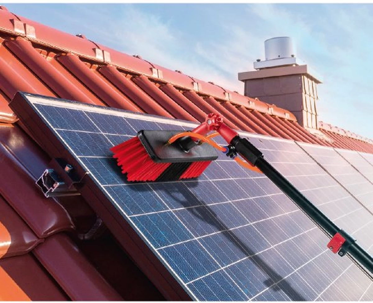 Chimb Telescopische Wasborstel - Uitschuifbare Waterborstel - Ramenwassen - 4,6 Meter - Met Zeepdispenser 6 Chimb Telescopische Wasborstel - Uitschuifbare Waterborstel - Ramenwassen - 4,6 Meter - Met Zeepdispenser - Afbeelding 4